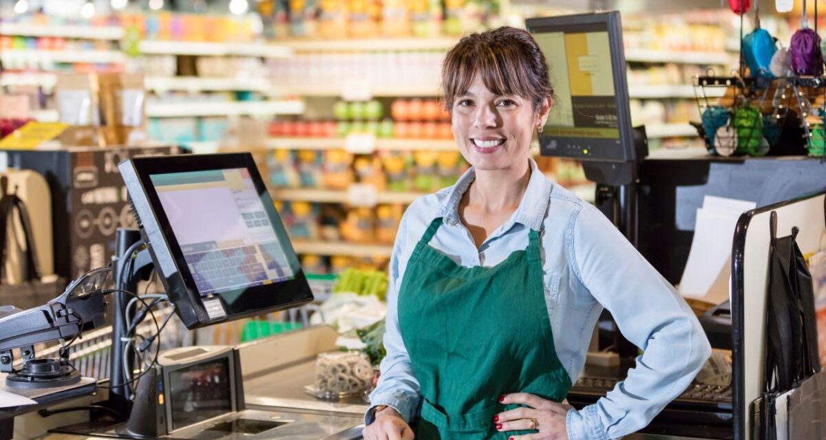 Aumente as vendas por impulso: estratégias de exposição na frente de caixa