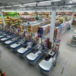 O cliente compra com os olhos: como um bom projeto de lojas otimiza a altura das gôndolas