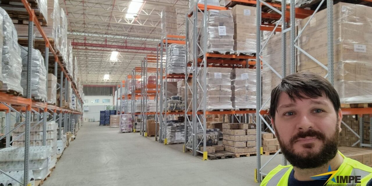 Como dimensionar a estrutura de armazenagem porta paletes ideal para o seu Centro de Distribuição